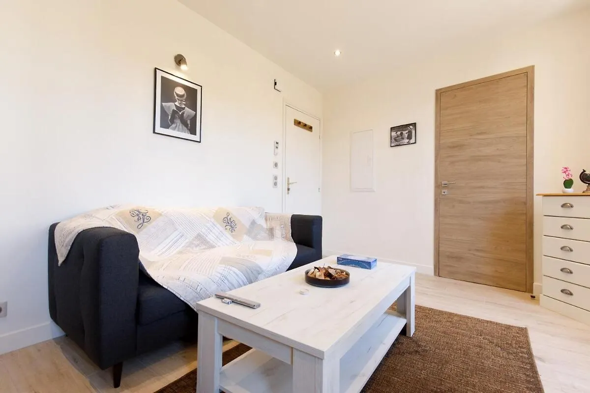 Domino-Pepite Moderne Neuve, Calme, Climatisee, Wifi Le Cannet France