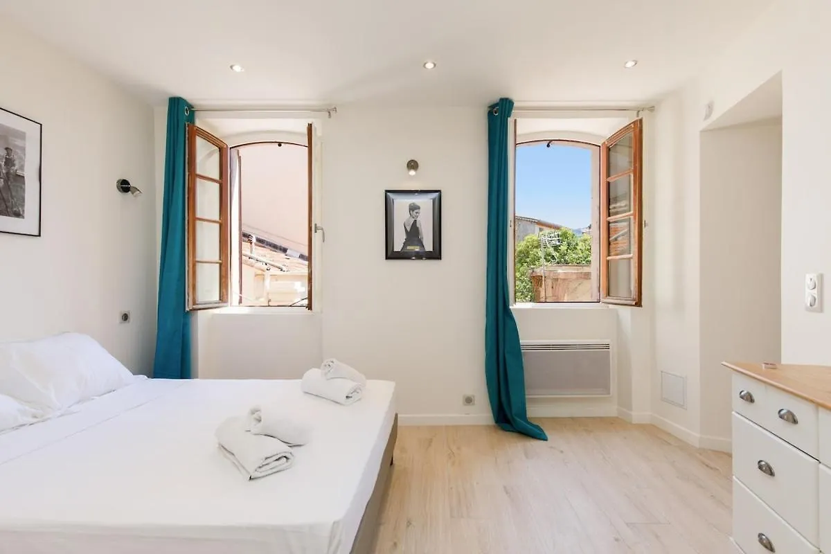 Domino-Pepite Moderne Neuve, Calme, Climatisee, Wifi Le Cannet